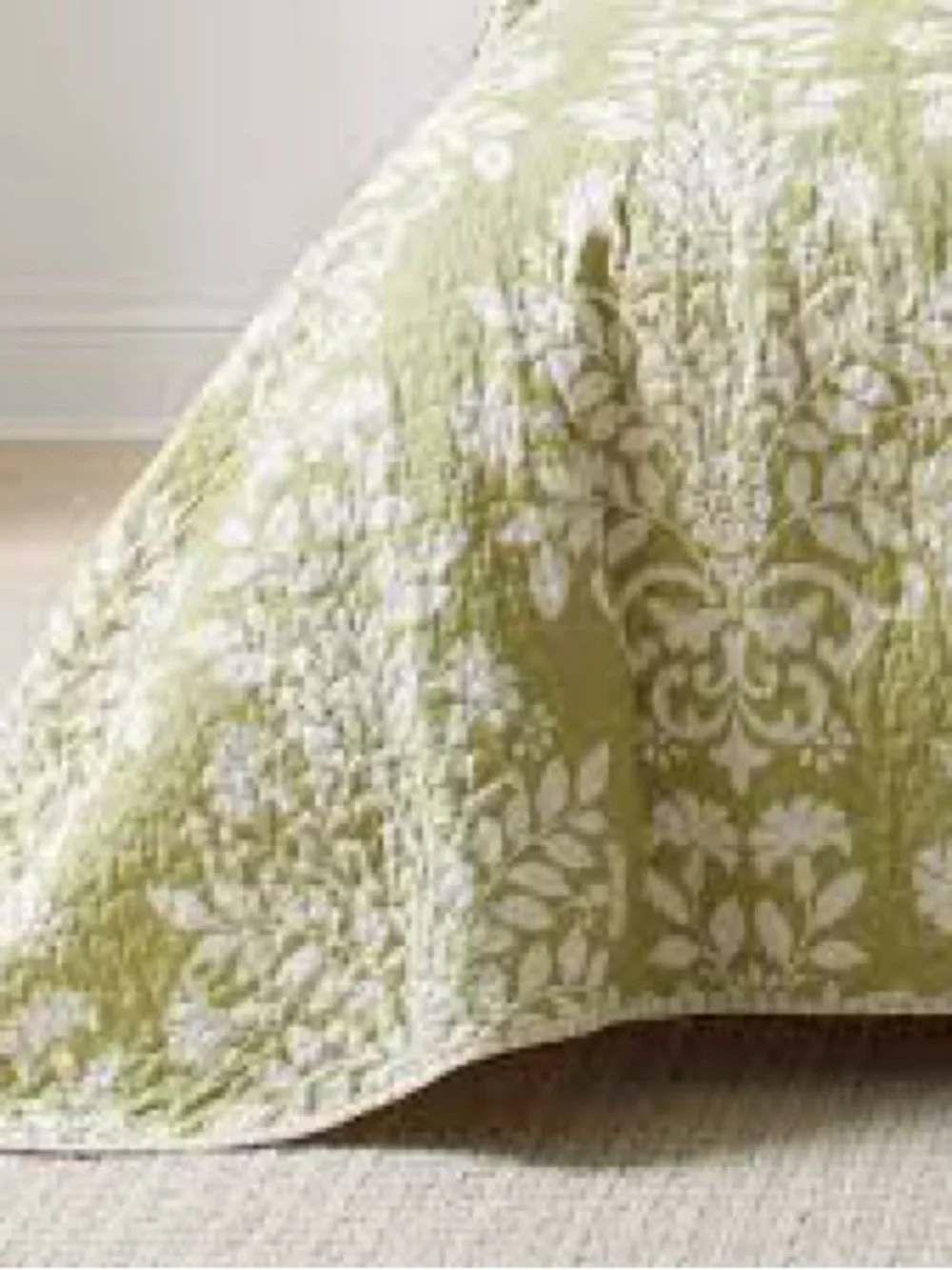 Laura Ashley Day Bed Twin Quilt l Green Floral with Two Matching Shams
